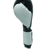 Bayoneta PuLat Gloves - Mismatch Black and White