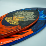 Goku Super Saiyan Blanco - Replica de tabla de surf de madera pintada a mano