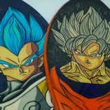 Goku Super Saiyan Blanco - Replica de tabla de surf de madera pintada a mano