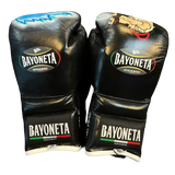 Bayoneta Premium MX - Guantes de Entrenamiento de Látex - Exclusivos "Ryu Street Fighter" Pintado a Mano
