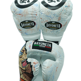 Bayoneta Set Guantes y Casco - Vegetto de Dragon Ball personalizado pintado a mano - Blanco