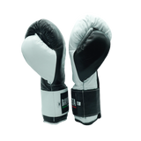 Bayoneta PuLat Gloves - Mismatch Black and White