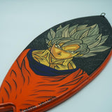 Goku Super Saiyan Blanco - Replica de tabla de surf de madera pintada a mano