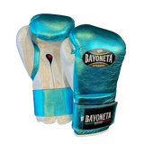 Bayoneta Premium PuLat Horse Hair Gloves - Metallic Aqua/ Pearl White