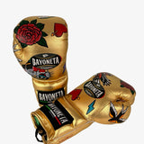 Bayoneta PuLat Guantes de Entrenamiento - Exclusivos personalizados "Caricatura Creed" pintados a mano - Blanco